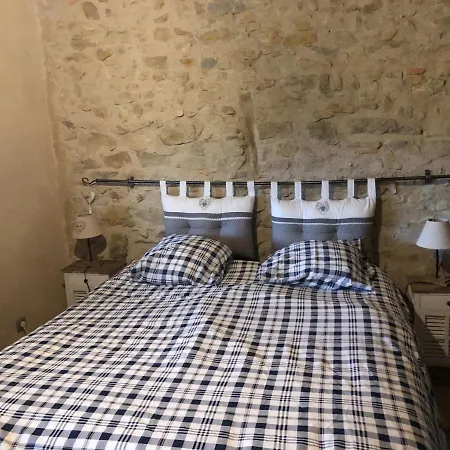 Le Domaine Des Terres Lodge *
