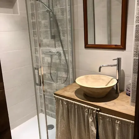 Le Domaine Des Terres Lodge