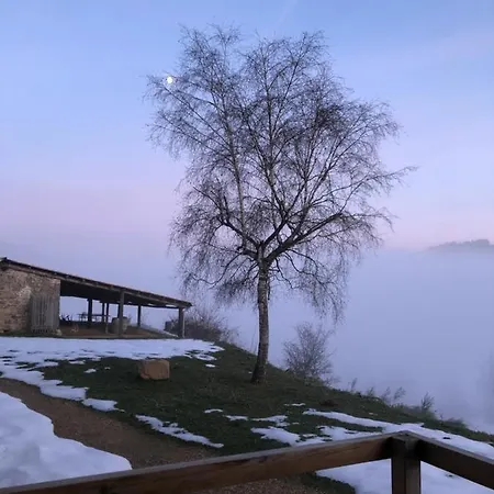 Le Domaine Des Terres Lodge *