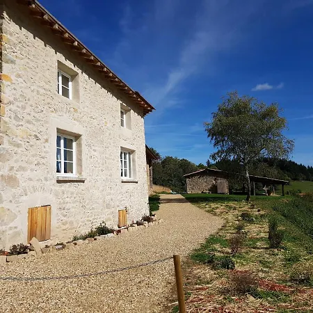 Le Domaine Des Terres